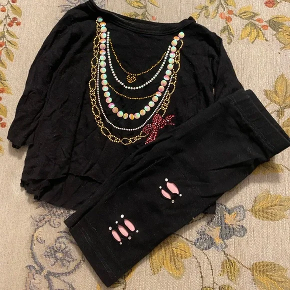 ⭐️HP⭐️Rock-n-Beauty x Random Hearts - Picture 2 of 6